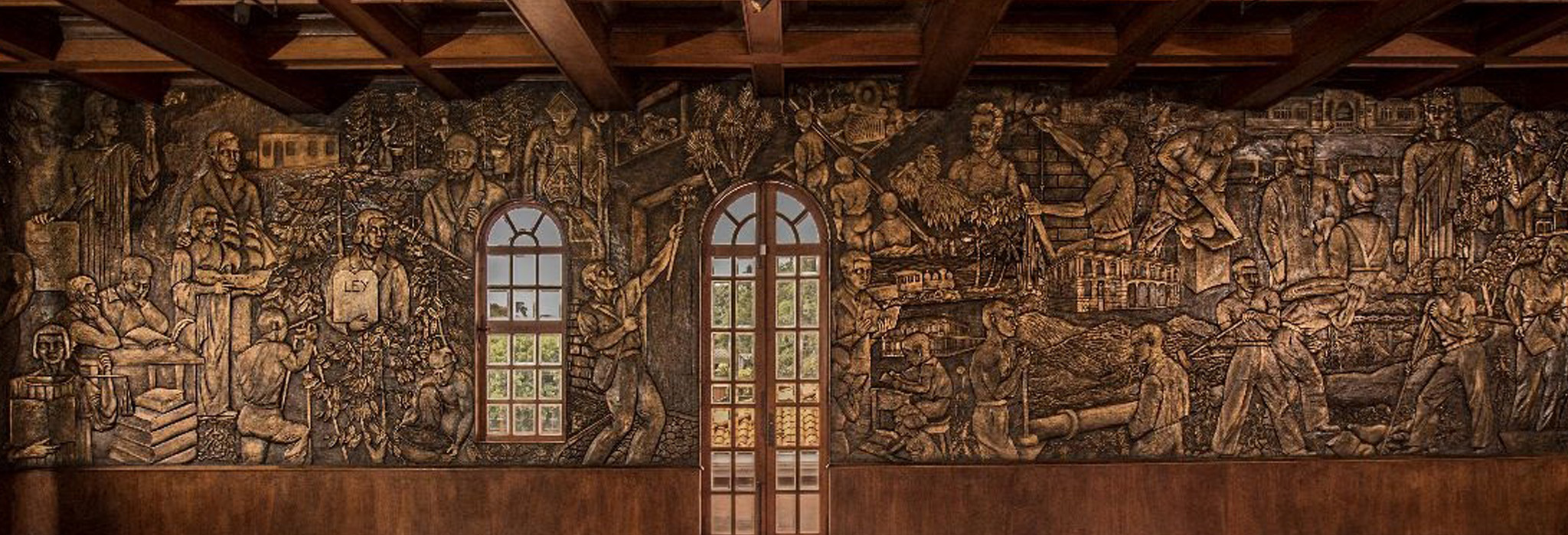 Mural del Museo de Arte Costarricense.
